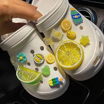 2023 Proaspat de Lamaie Croc Farmece DIY Designer de Pantofi Drăguț Petrecere Decaration Accesorii pentru Croc SĂGEATE Saboți Copil Băiat Femei Fete Cadouri