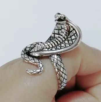 Noutatea Design Vintage Cobra Snake Folie De Animale Inel Pentru Femei Barbati Culoare Argintie Punk Gotice Inel De Petrecere Accesorii Bijuterii Imagine 0