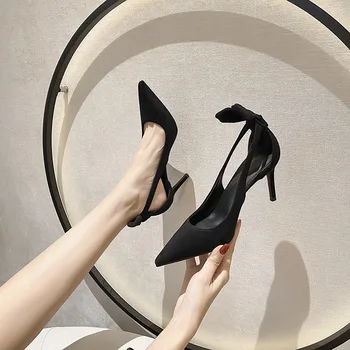 Tocuri inalte Design Nou Sentiment de Nișă Celebritati Tocuri Subtiri Sexy Temperament Ascuțite Negre Pantofi pentru Femei Imagine 1