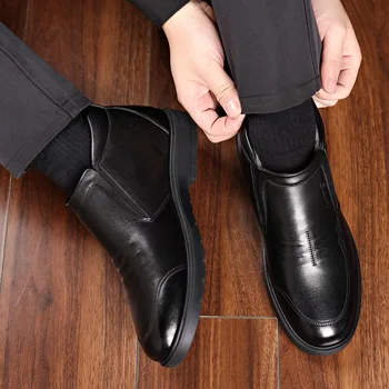 Oamenii de Afaceri din Bumbac Pantofi Cald Iarna Impermeabil Îngroșarea Casual Cap Rotund Non-alunecare de Cizme din Piele Sapatos Masculinos Imagine 3